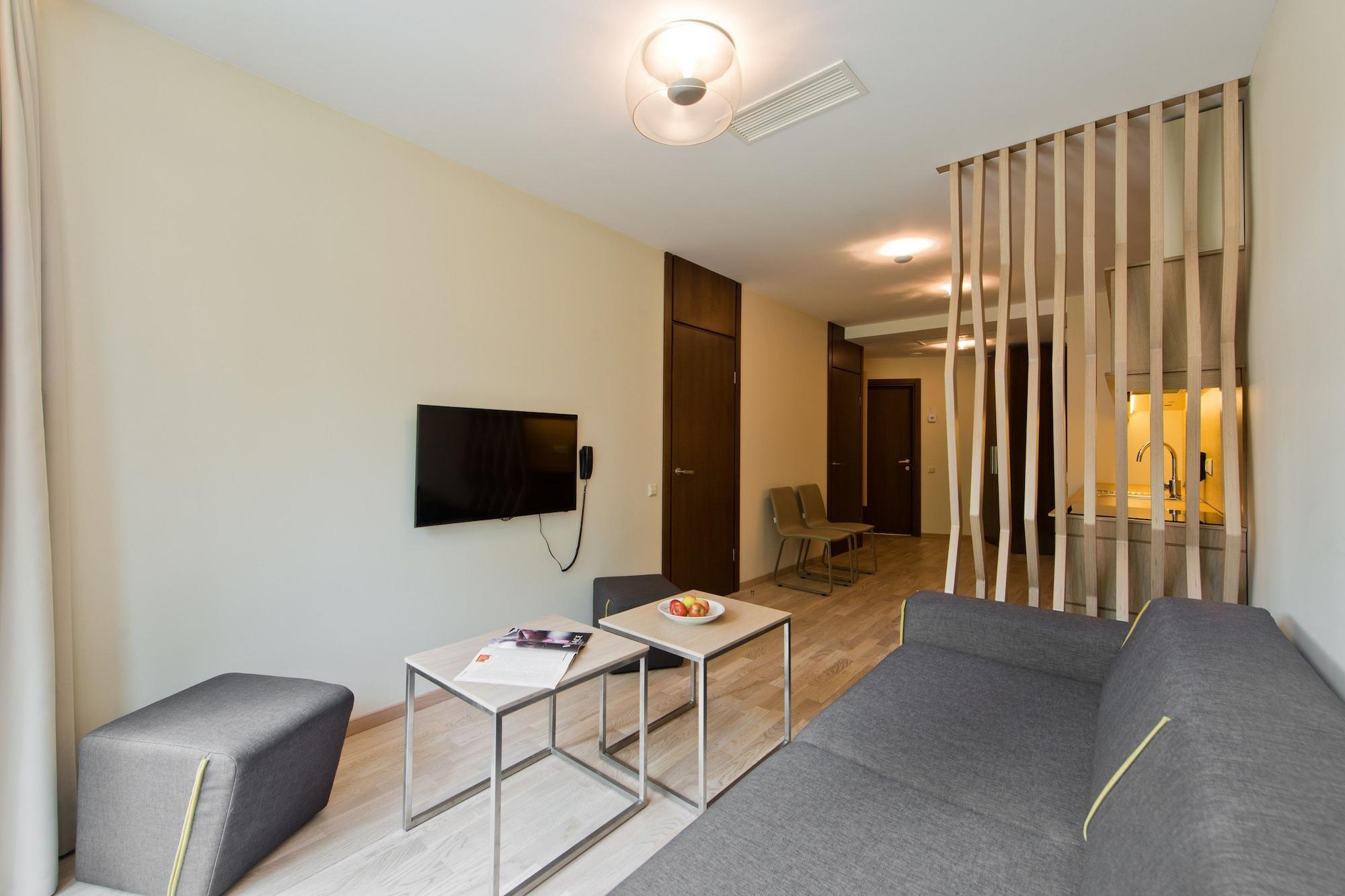 Mana Suites & Sea Palanga Ngoại thất bức ảnh