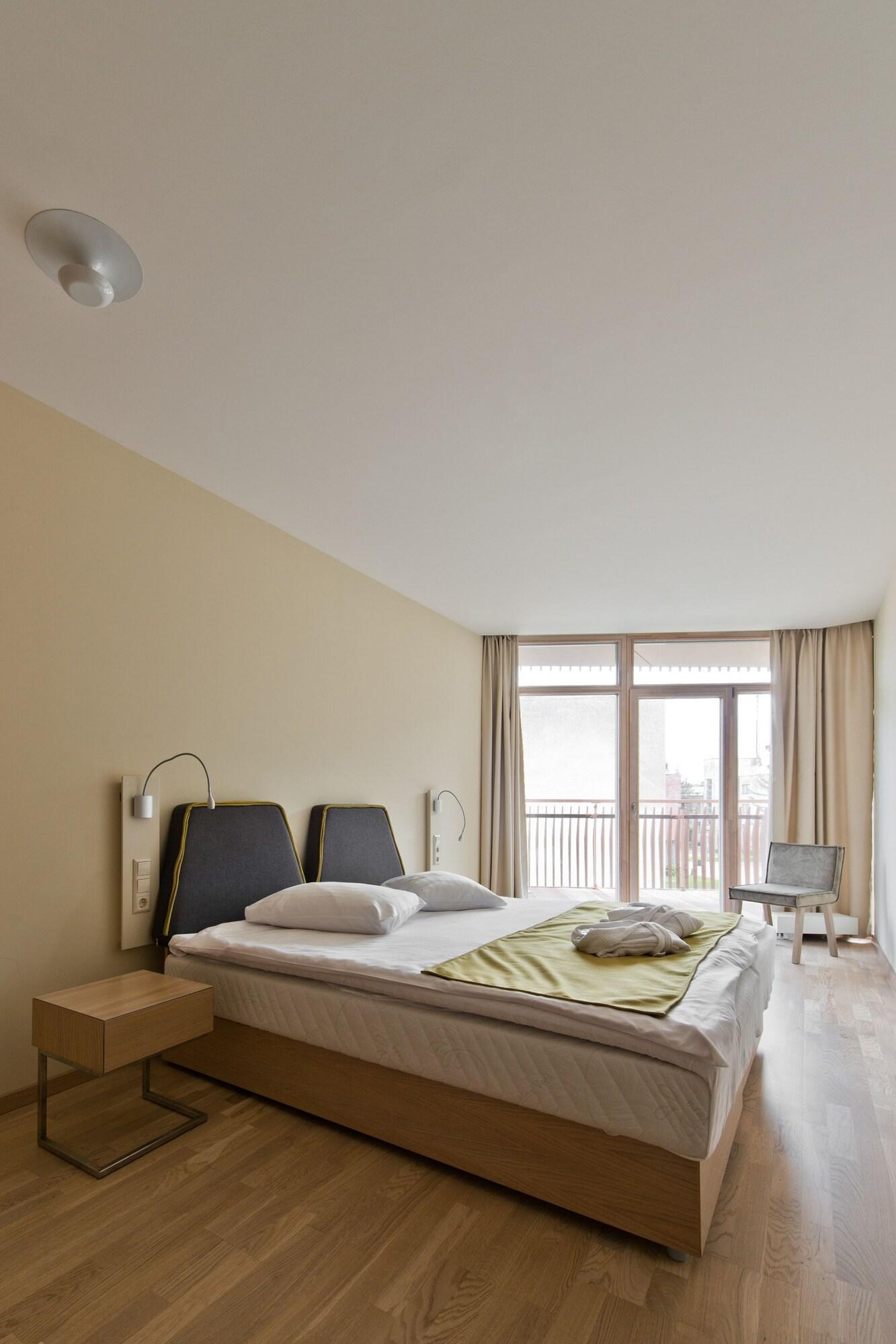 Mana Suites & Sea Palanga Ngoại thất bức ảnh
