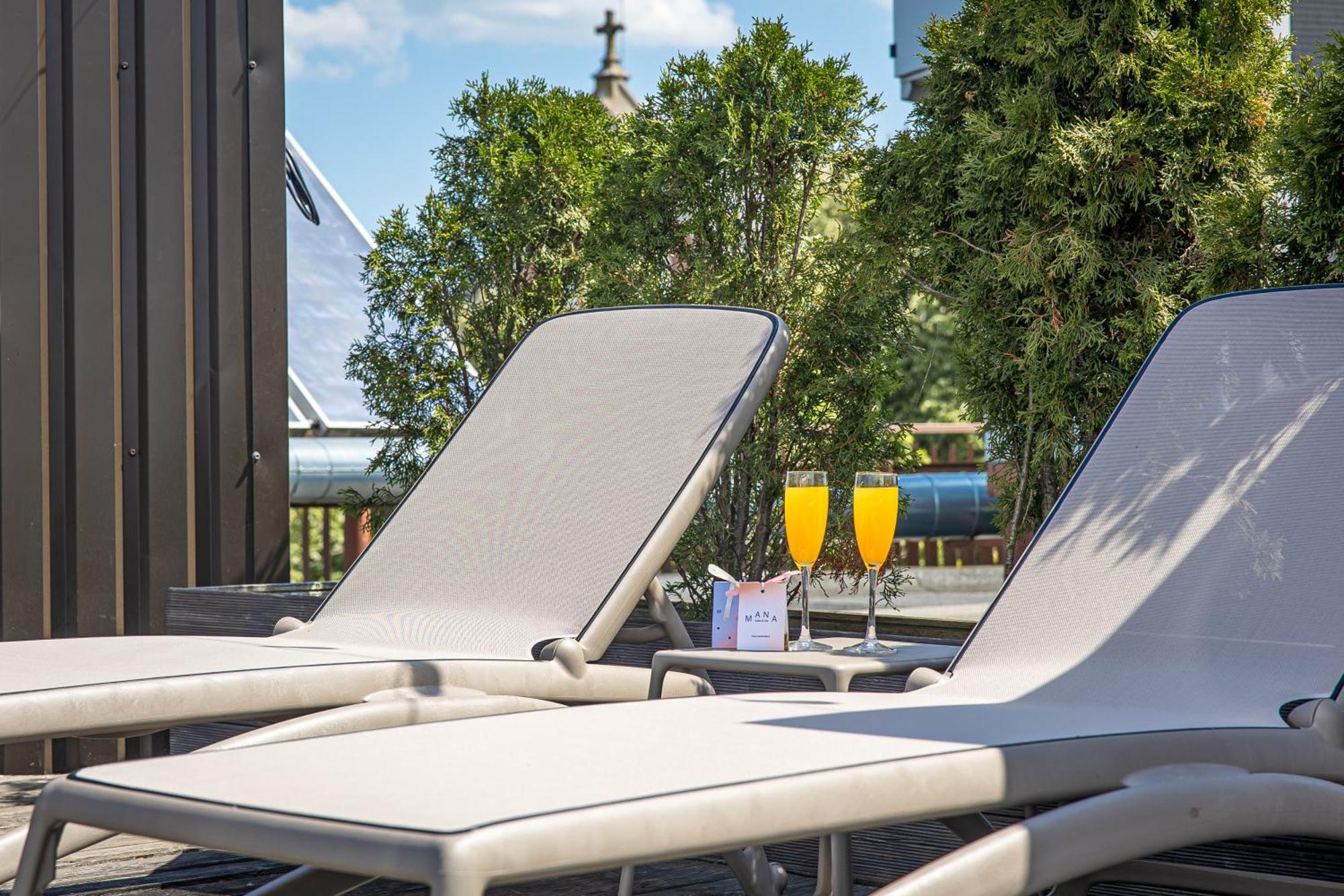 Mana Suites & Sea Palanga Ngoại thất bức ảnh